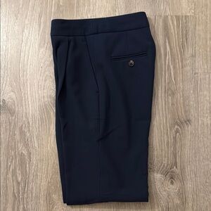Aritzia Effortless Cropped Pant (00)